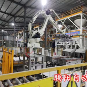 复合肥码垛机器人节约了生产成本提高了生产效率