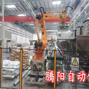 聚乙烯颗粒拆包投料机器人化工生产的“高校洁净帮手”   